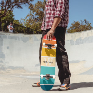Retro Stripes Monogramm Skateboard