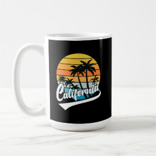Retro Sunset and Palm Trees California Tasse