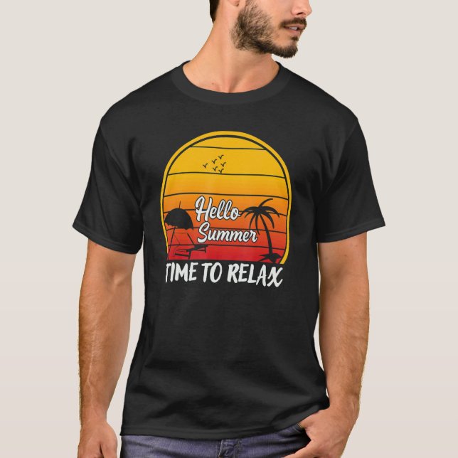 Retro Sunset Beach: Zeit zum Entspannen T-Shirt (Vorderseite)