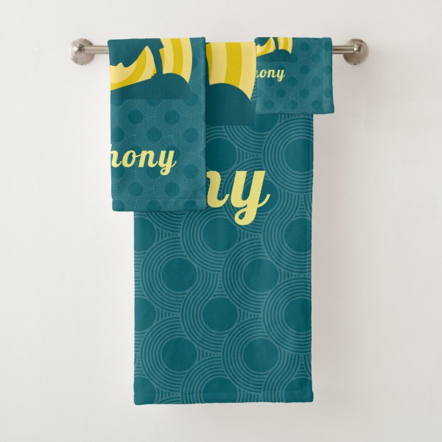 Retro Sunset Skateboarding Theme Individuelle Name Badhandtuch Set (Insitu)
