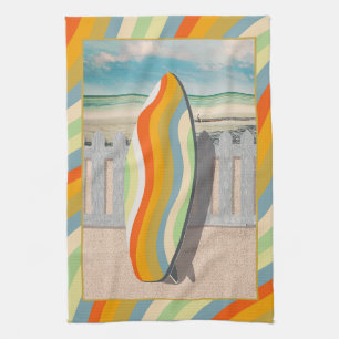 Retro Surfboard Pelican Strip Art Geschirrtuch
