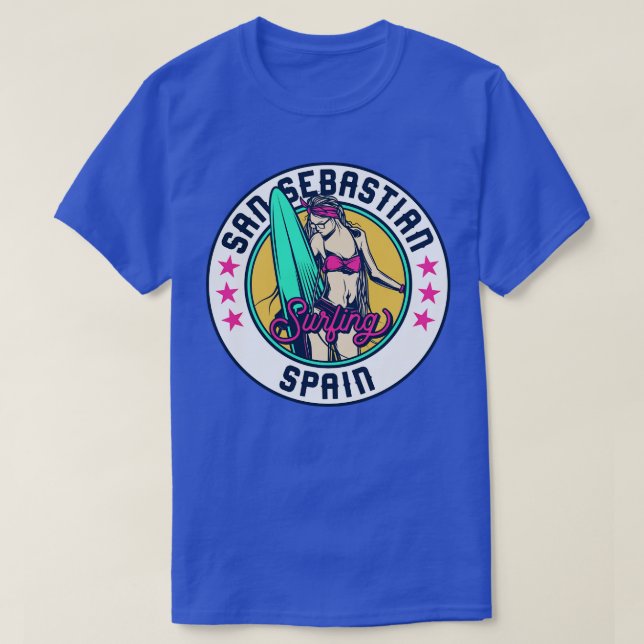 Retro Surfer Babe Abzeichen San Sebastian Spanien T-Shirt (Design vorne)