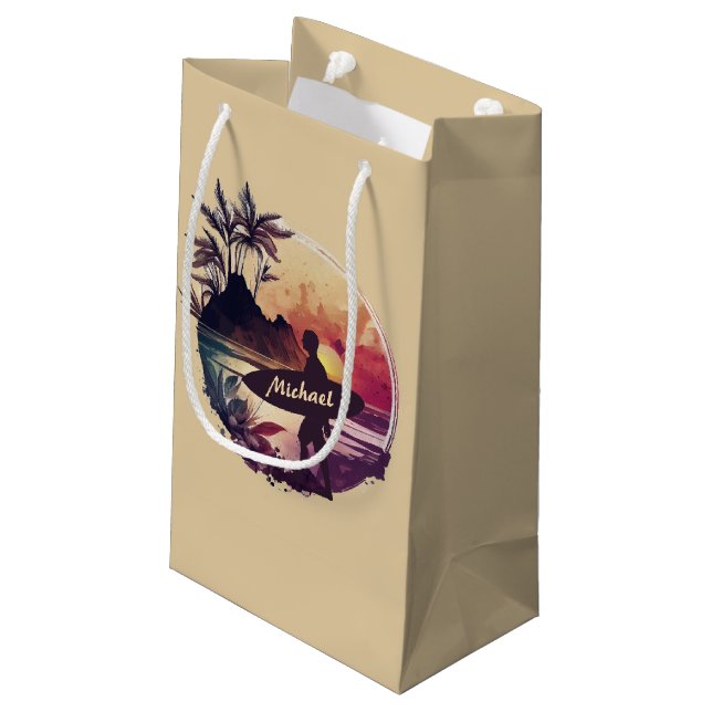 Retro Surfer Sunset Beach Kleine Geschenktüte (Rückseite Schrägansicht)