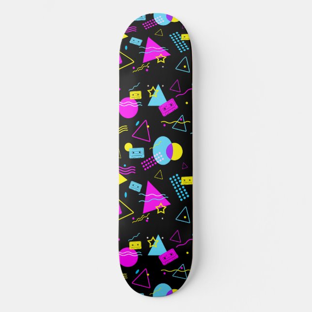 RETRO TAPE FARBIGE FORMEN SKATEBOARD (Vorderseite)