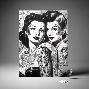 Retro-Tätowierte Pin-ups