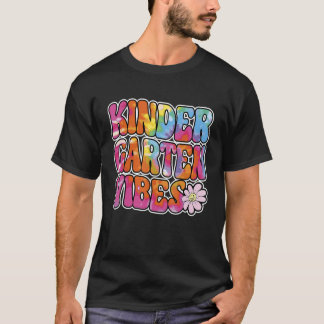 Retro Teacher Women Kids Back To School Kindergart T-Shirt