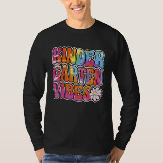 Retro Teacher Women Kids Back To School Kindergart T-Shirt