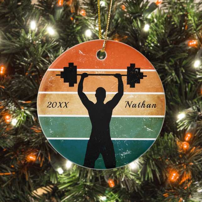 Retro Theme Weightlifter Weighub Name Jahr Keramik Ornament (Von Creator hochgeladen)