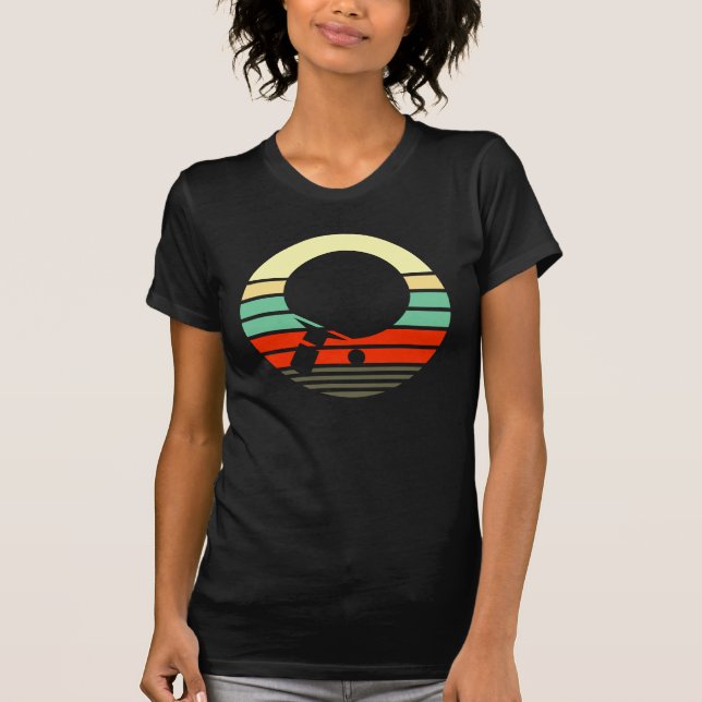 Retro Tischtennis Sport Pong Player T-Shirt (Vorderseite)