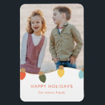 Retro Twinkle Lights Magnet<br><div class="desc">Helles und farbenfrohes modernes Urlaubsdesign mit Retro-Weihnachtsbeleuchtung,  die auch mit Ihrem Foto und Text personalisiert werden kann. Foto von Emma Goldsmith zu Unsplash</div>