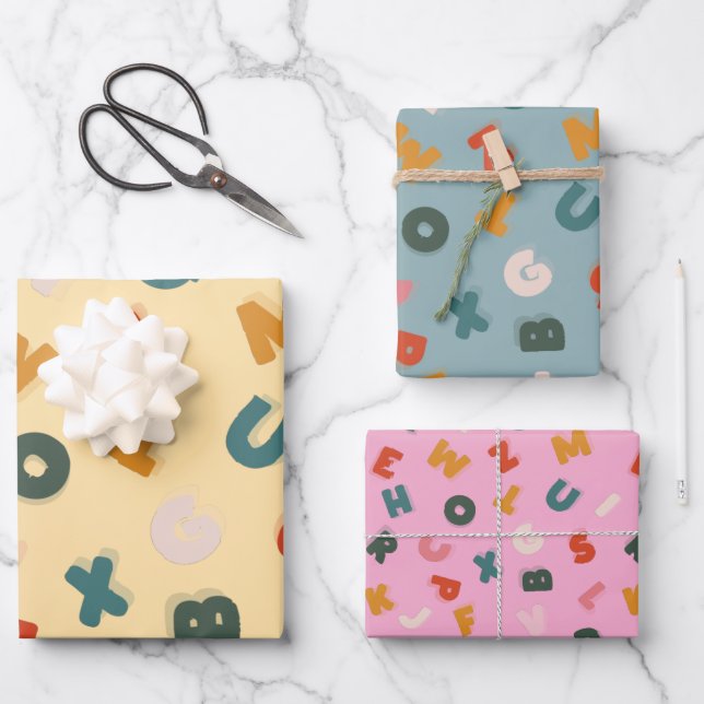 Retro Two Tone Playful Alphabet Geschenkpapier Set (Vorderseite)