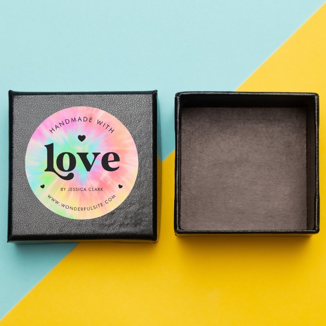 Retro Typografie Handmade in Liebe Herz Gefärbte K Runder Aufkleber (Von Creator hochgeladen)