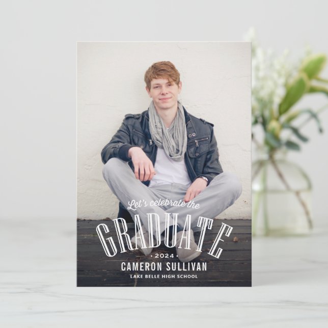 Retro Typografy Overlay Foto Abschluss Einladung (Stehend Vorderseite)