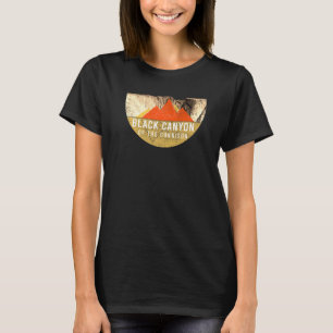 Retro Usa Mountain Black Canyon Gunnison National T-Shirt