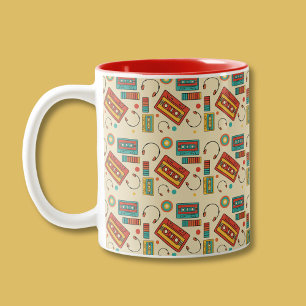 Retro Vibes - Cassette Tapes Pattern der 80er Jahr Zweifarbige Tasse