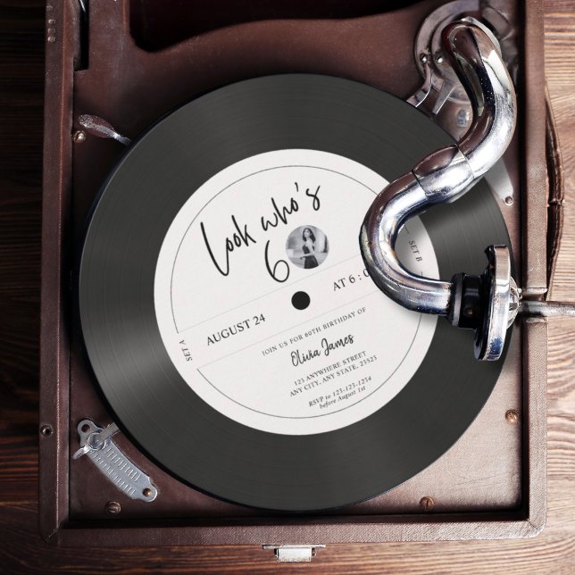 Retro vinyl record look who’s 60, 60th birthday  einladung (Von Creator hochgeladen)