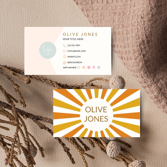 Retro-Visitenkarte Visitenkarte (Von Creator hochgeladen)