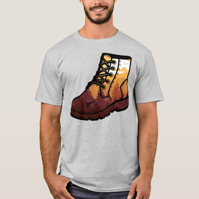 Retro Wanderschuhlandschaft - Wilderness Sonnenunt T-Shirt (Vorderseite)