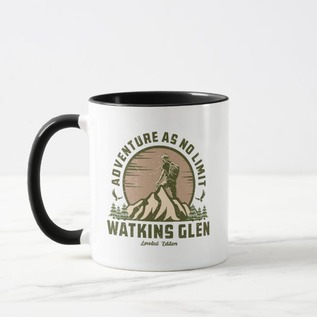 Retro Watkins Glen Hike Tasse (Links)