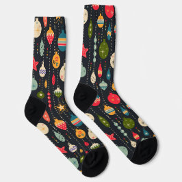 Retro-Weihnachtsbaum-Spielzeug auf Schwarz Socken