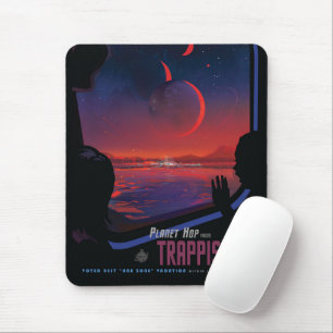 Retro-Weltraumplakat - Betrachter beobachten Trapp Mousepad
