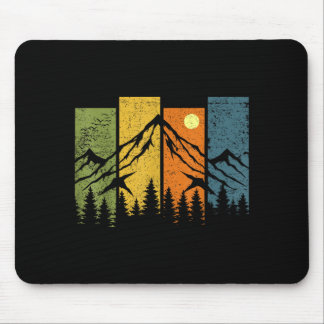 Retro-Wildtier-Wald-Natur-Bäume-im-Freien Mousepad