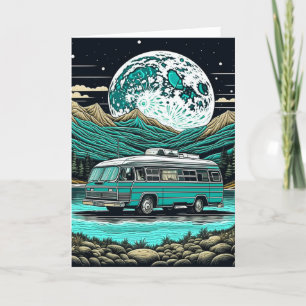Retro-Wohnmobil-Camper in den Bergen in Türkis Karte