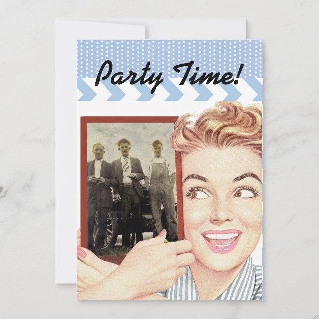 Retro Woman Holding a Foto Einladung (Vorderseite)