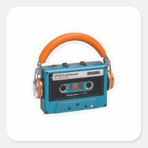 Retroblaue Kassette mit orangen Kopfhörern St
