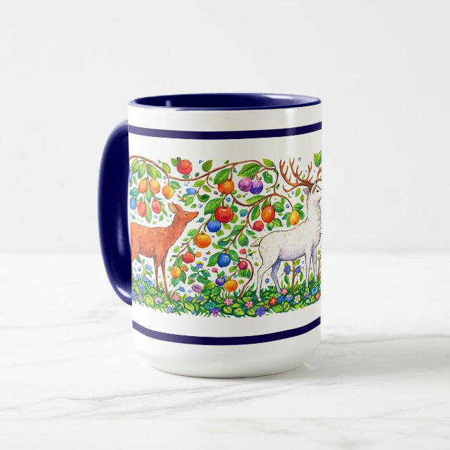 Retrohirsch im Fruchtbaumwald-Fries Tasse (Vorderseite Links)