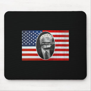 Rette Gott die Königin Anti Trump Mousepad