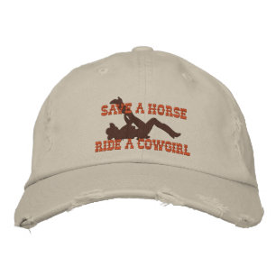Rettet ein Pferd... Reiten Sie ein Cowgirl! Bestickte Baseballkappe