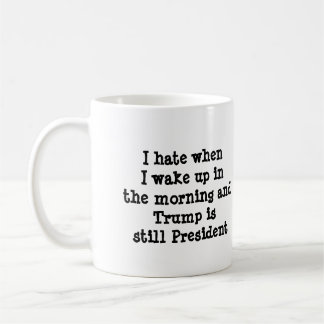 Réveillez-vous pour trump résistent à la tasse