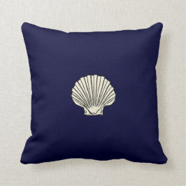 Reversible Red and Blue Seashell Throw Kissen