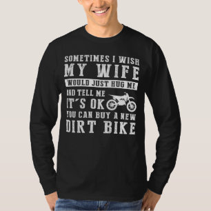 Revved Hug Fantasies T-Shirt: Embrace, ermutigen u T-Shirt