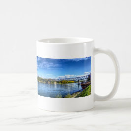 Rhein und Bridge Panorama Kaffeetasse