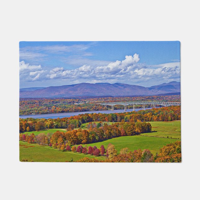 Rhinecliff Bridge im Herbst Fußmatte (Vorderseite)