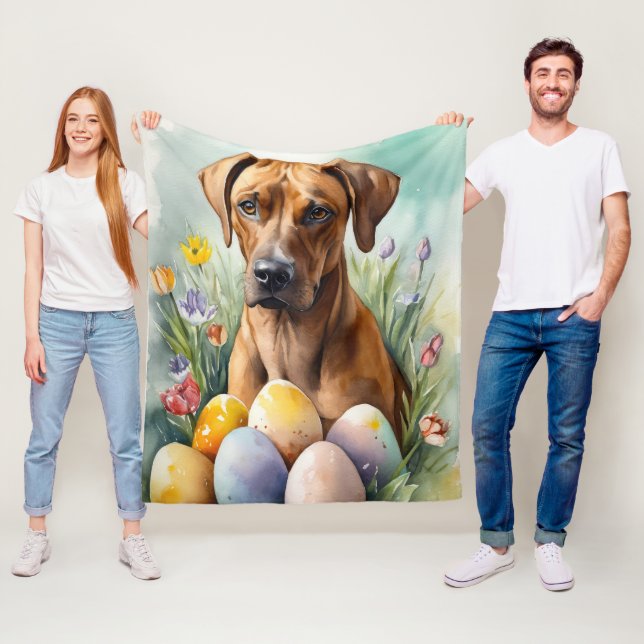 Rhodesian Ridgeback Dog mit Ostereier Holiday Fleecedecke (Beispiel)