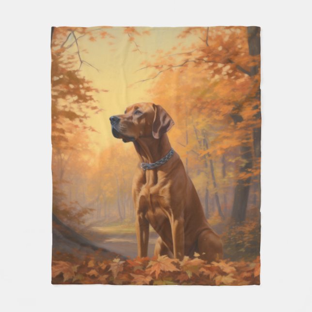 Rhodesian Ridgeback im Herbstfall Inspiriert Fleecedecke (Vorderseite)