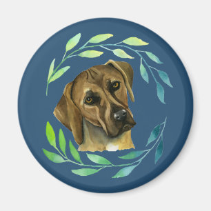Rhodesian Ridgeback mit einem Kranz-Aquarell Magnet
