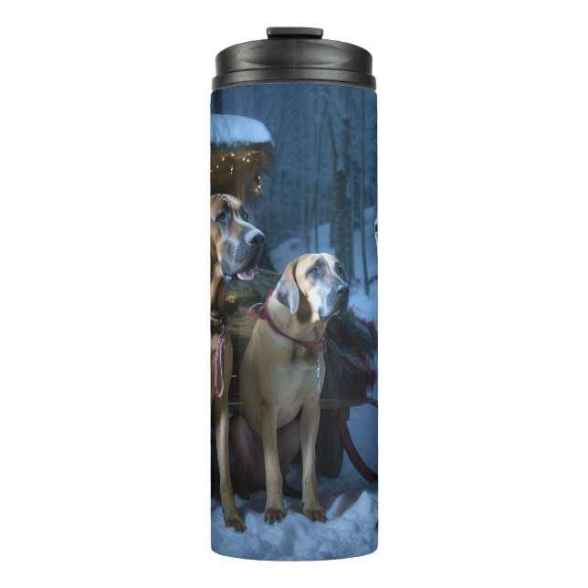 Rhodesian Ridgeback Snowy Sleigh Weihnachtsdekor Thermosbecher (Vorderseite)