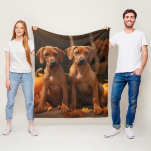 Rhodesian Ridgeback Welppy Autumn Delight Pumpkin Fleecedecke