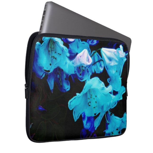 Rhododendren in Blau, Blumen, Blauen Blumen Laptopschutzhülle (Vorne Rechts)