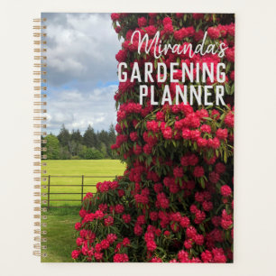 Rhododendron en fleurs. Carnet de jardinage