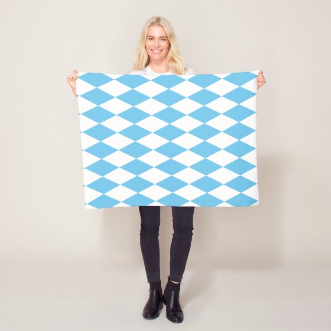 Rhombus-Muster für die blaue und weiße bayerische  Fleecedecke (Beispiel)