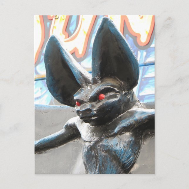 Riant Bat Postkarte (Vorderseite)