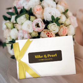 Rich Golden in Black Wedding Theme