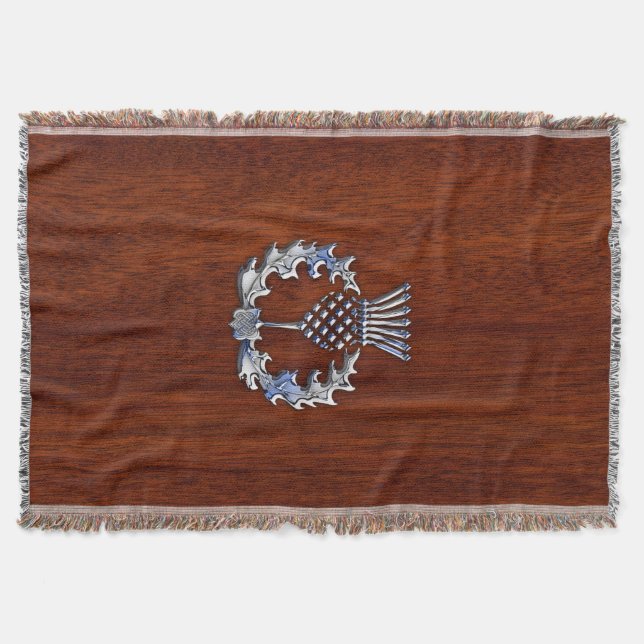 Rich Mahogany Wood Scottish Thistle Print Decke (Vorderseite)