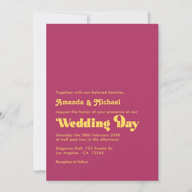 Rich Maroon und Mustard Retro Typografy Wedding Einladung (Vorderseite)