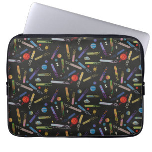 RICK UND MORTY™   Äußeres Raumkomprimierungsmuster Laptopschutzhülle